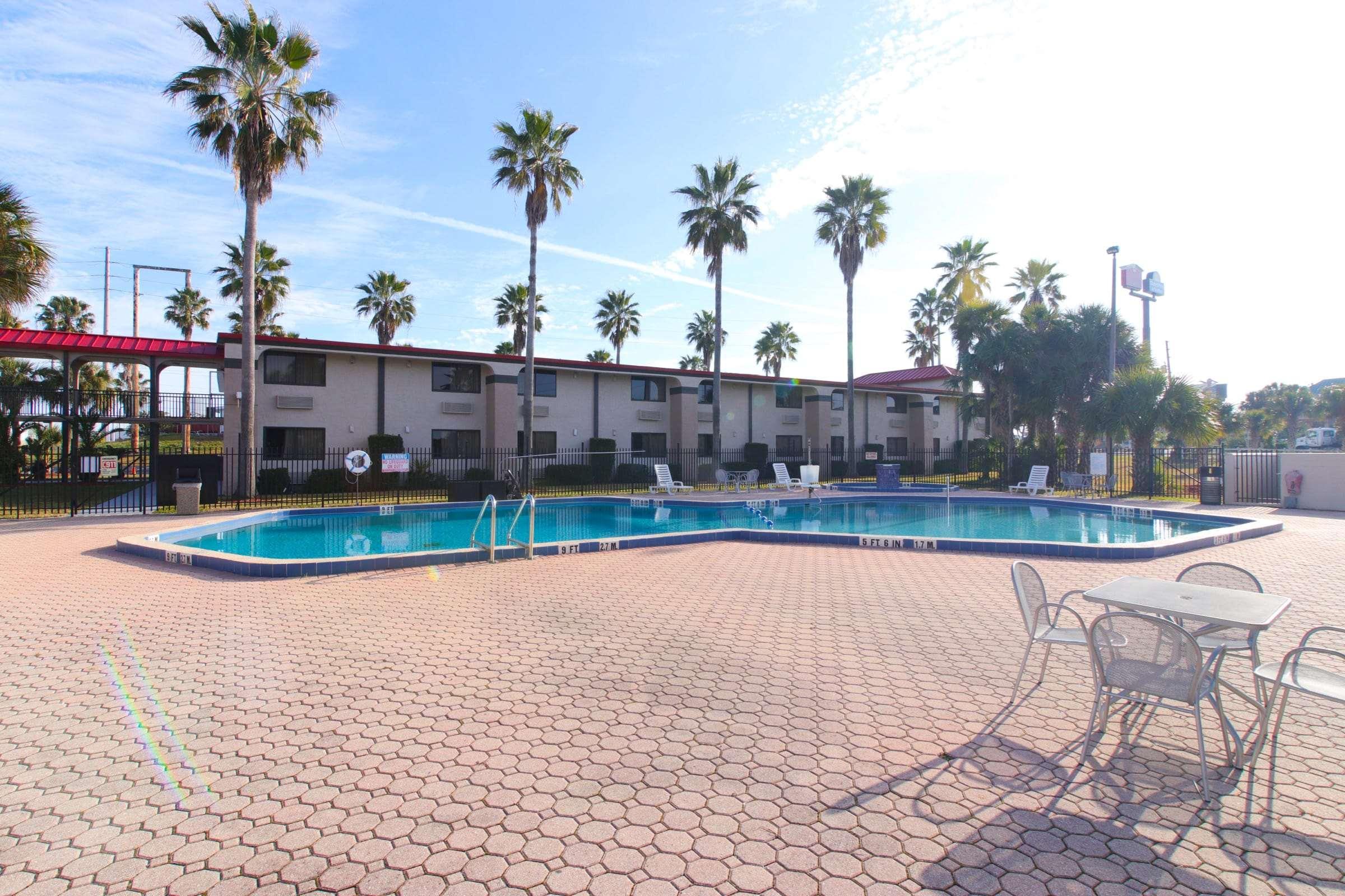 Ramada By Wyndham Orlando South 3* Davenport