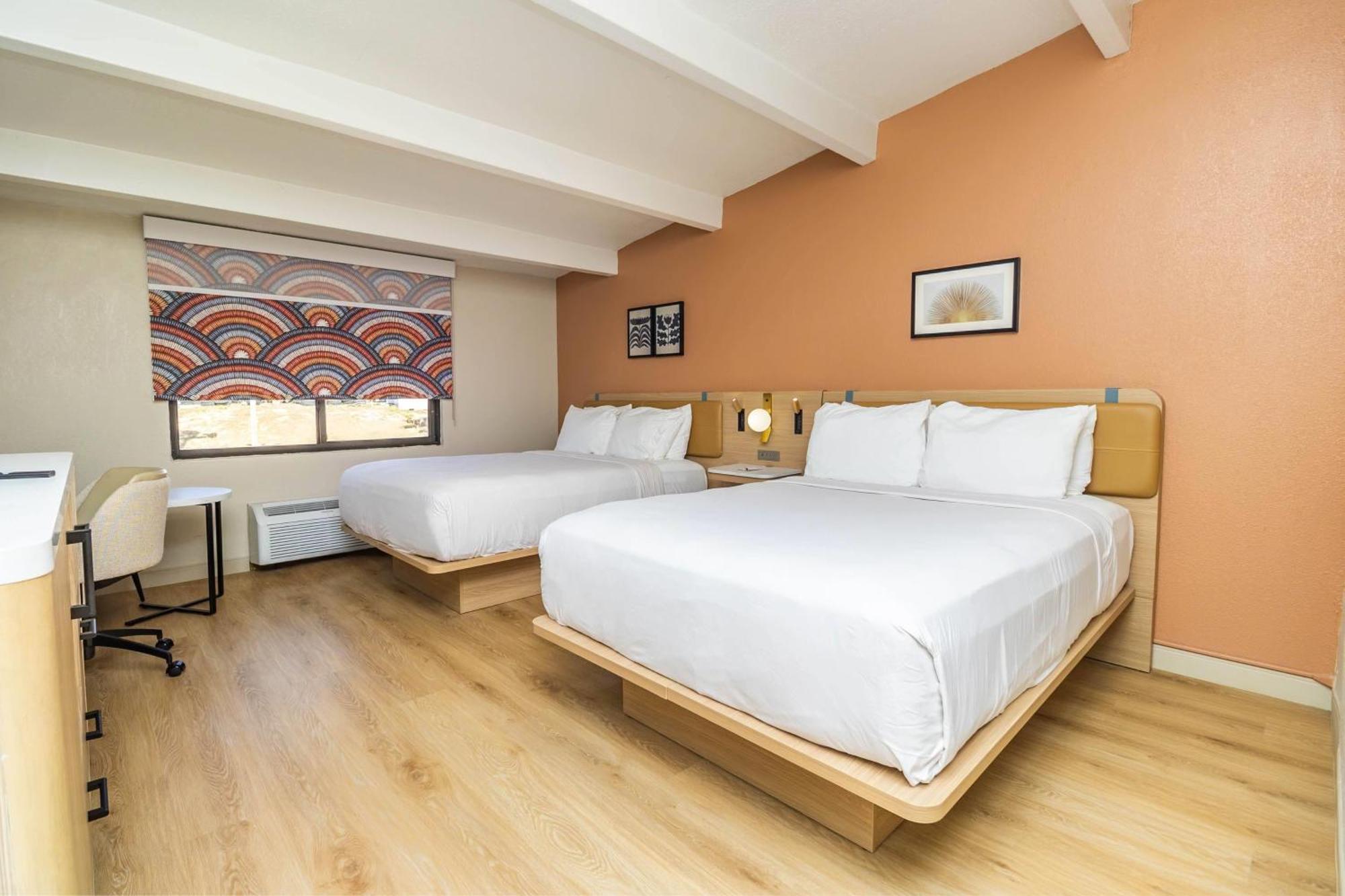 Hotel Ramada By Wyndham Orlando South