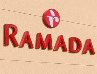 Ramada By Wyndham Orlando South Hotel