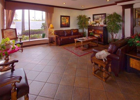 Ramada By Wyndham Orlando South